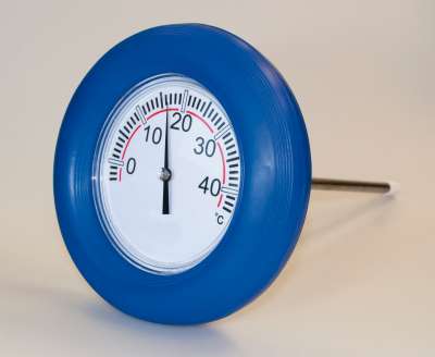 Schwimmrig Thermometer